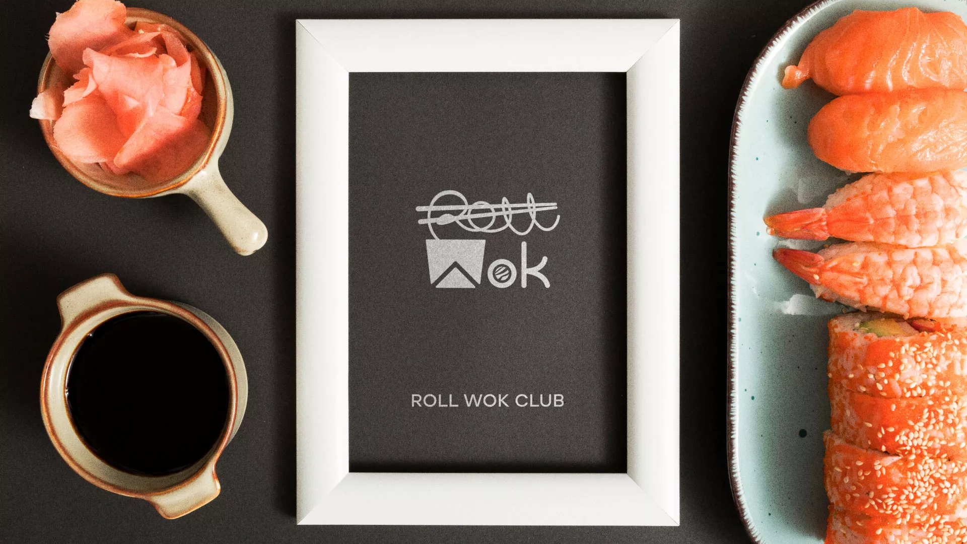 Разработка логотипа суши-бара «Roll Wok Club» в Оби